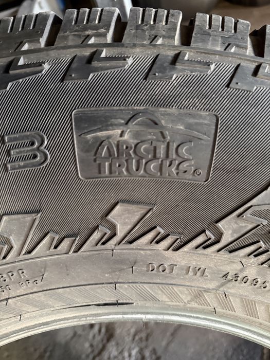 Продам шины 315 70 R17 NOKIAN HAKAPELIITTA LT3