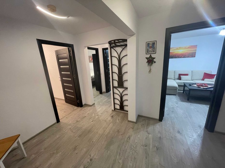 Inchiriez apartament cu 4 camere in Sighetu Marmatiei