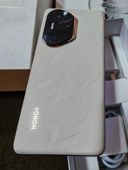 Xonor 300 Ultra 12/512 Gb като нов