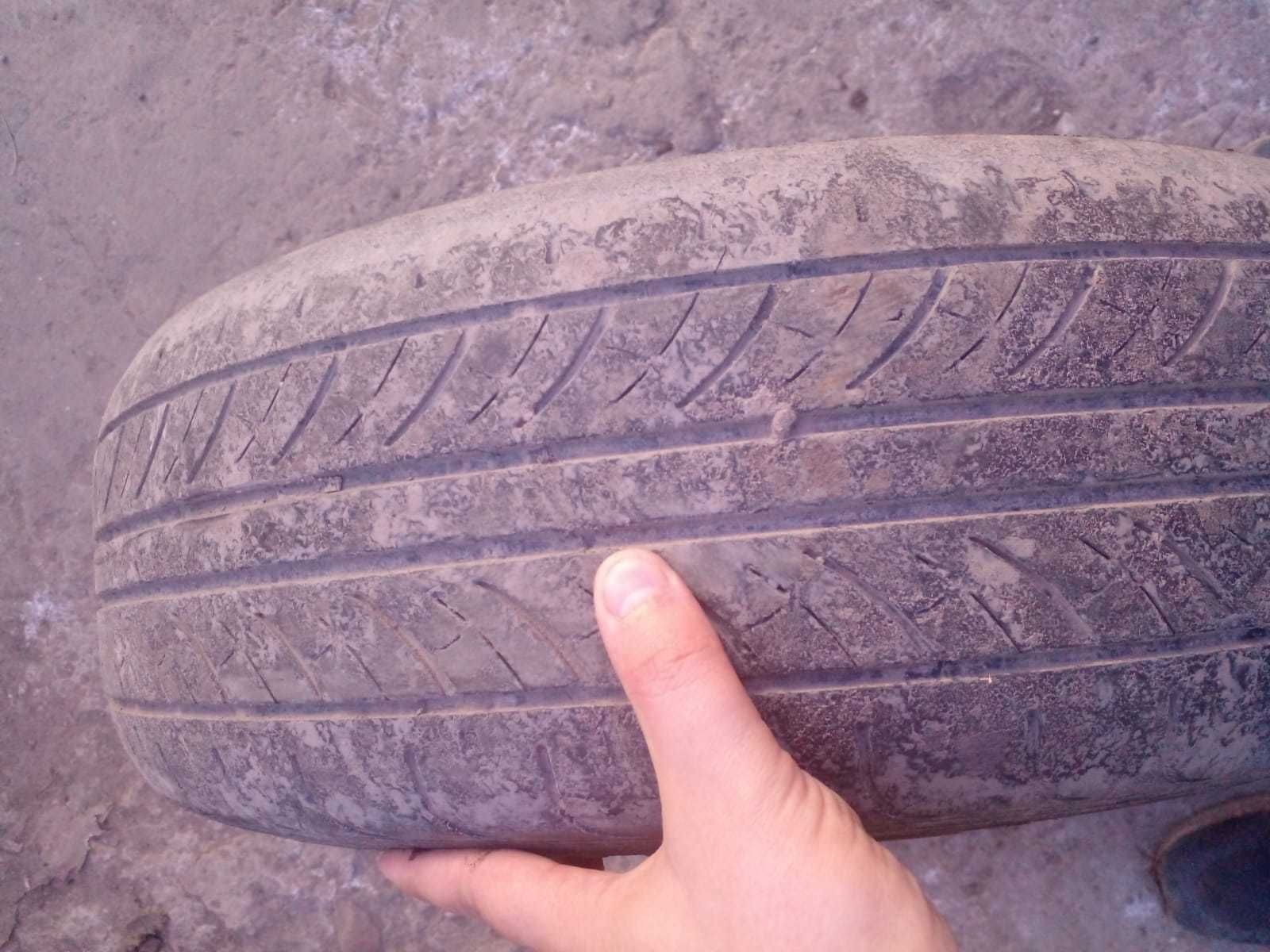 продам резину (шины)