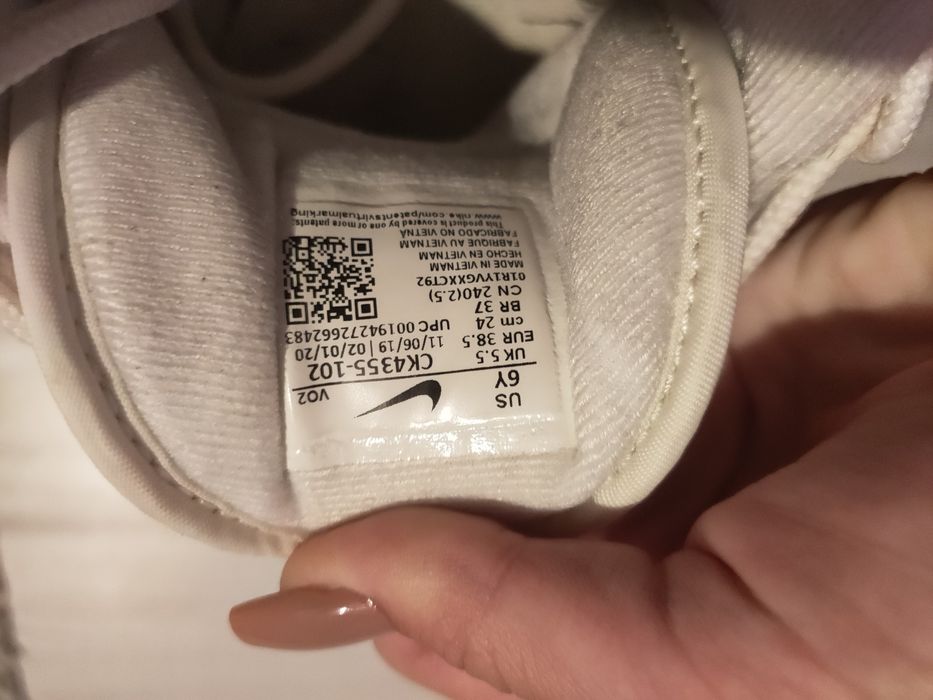 Adidași Nike Barrage low