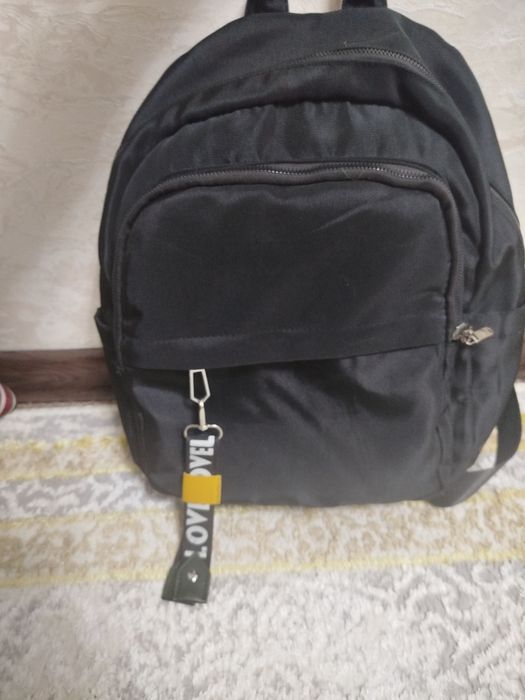 Женские сумки в отличном состоянии