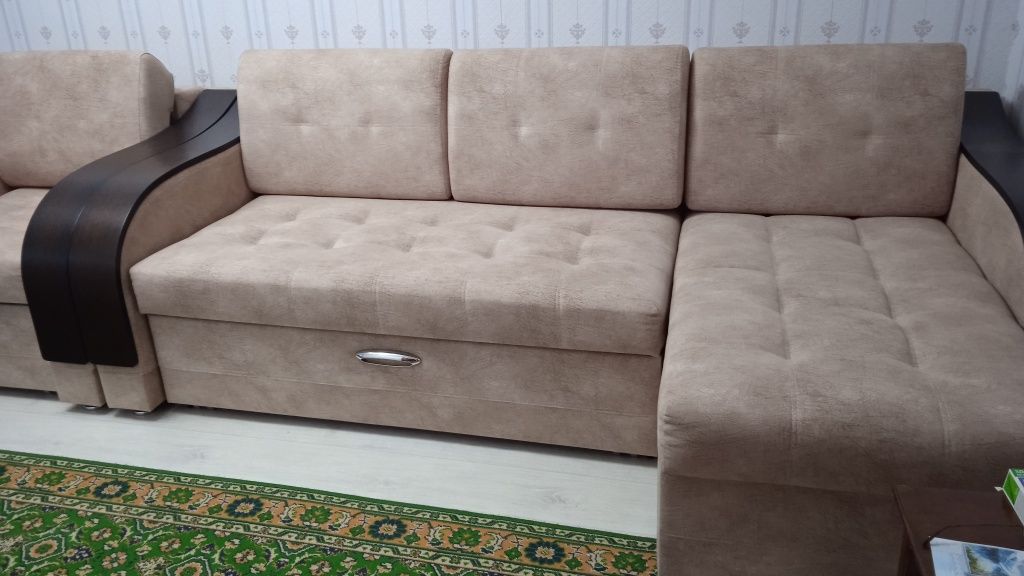 Продам раздвижной диван