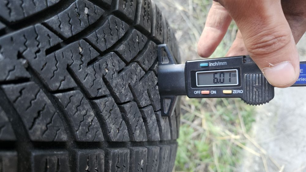 2бр гуми 205 55 16 семперит