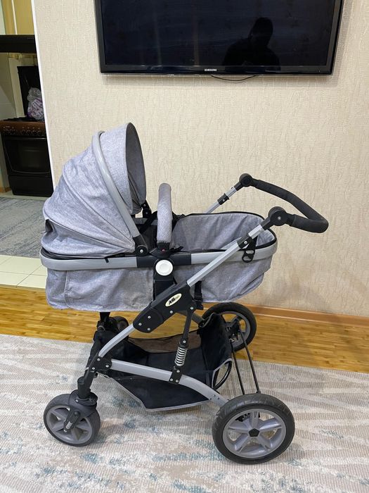 Продается коляска