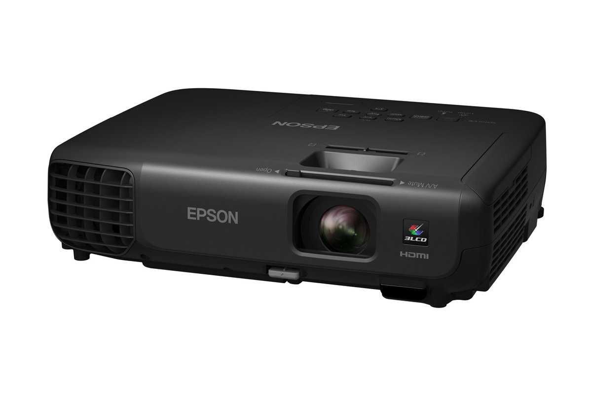 Videoproiector Epson EB-S03 aproape nou