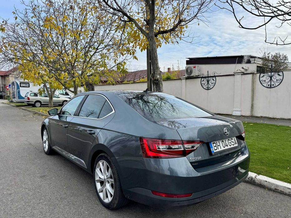 Skoda Superb 2.0 TDI, 190 CP, 4x4