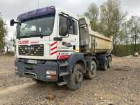 Vând autobasculanta 8x4