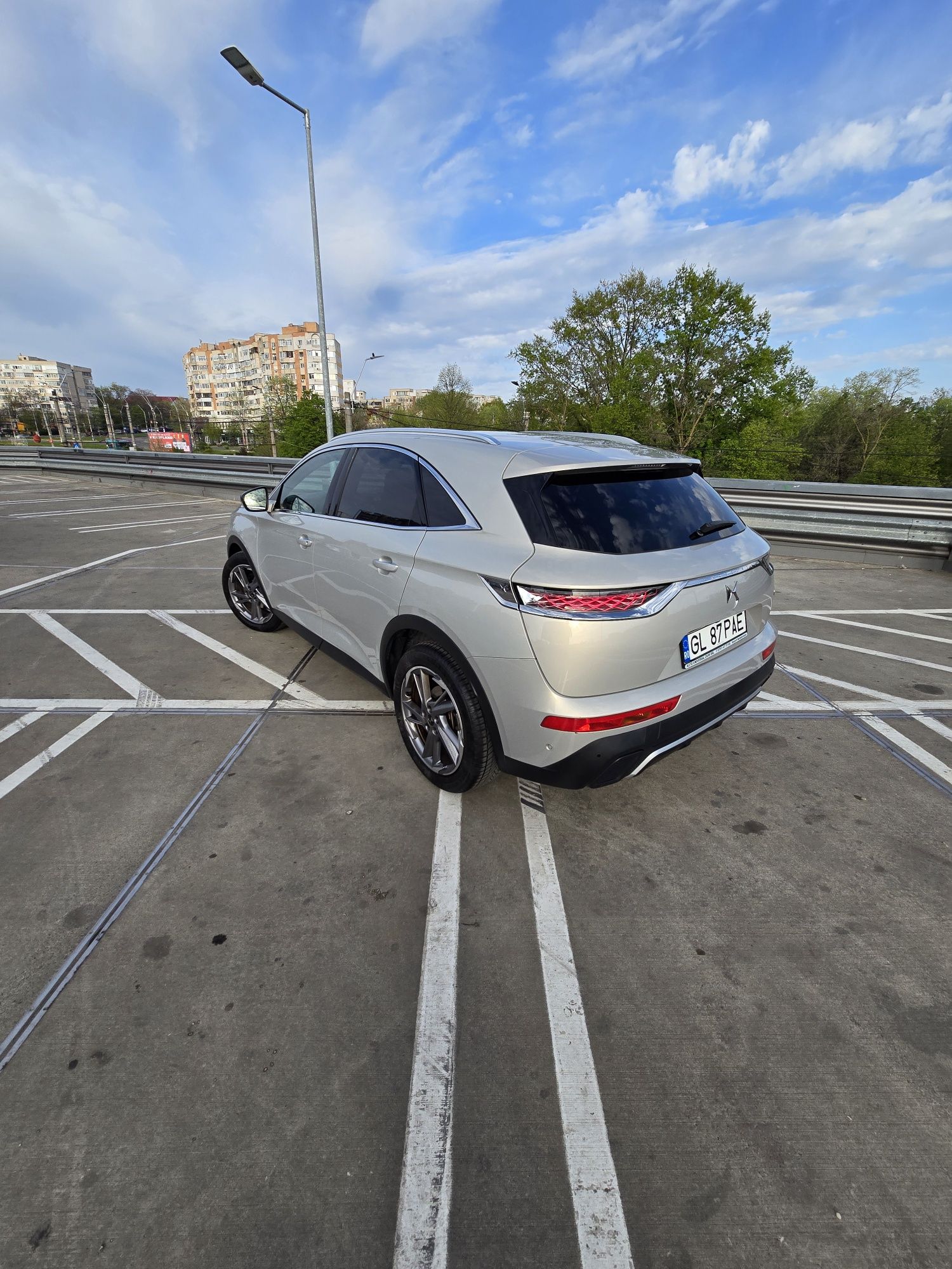 DS7 Crossback Performance Line