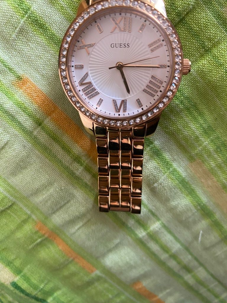 Vand ceas dama guess