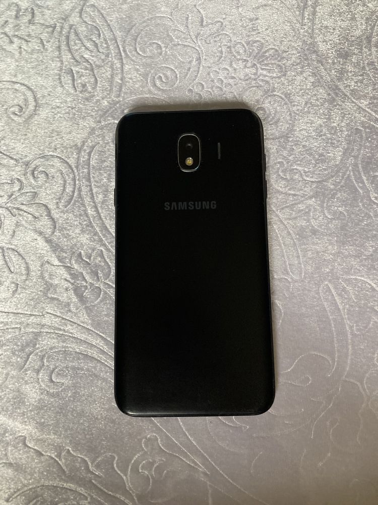 Продам Samsung Galaxy J4 2018 в идеальном состоянии