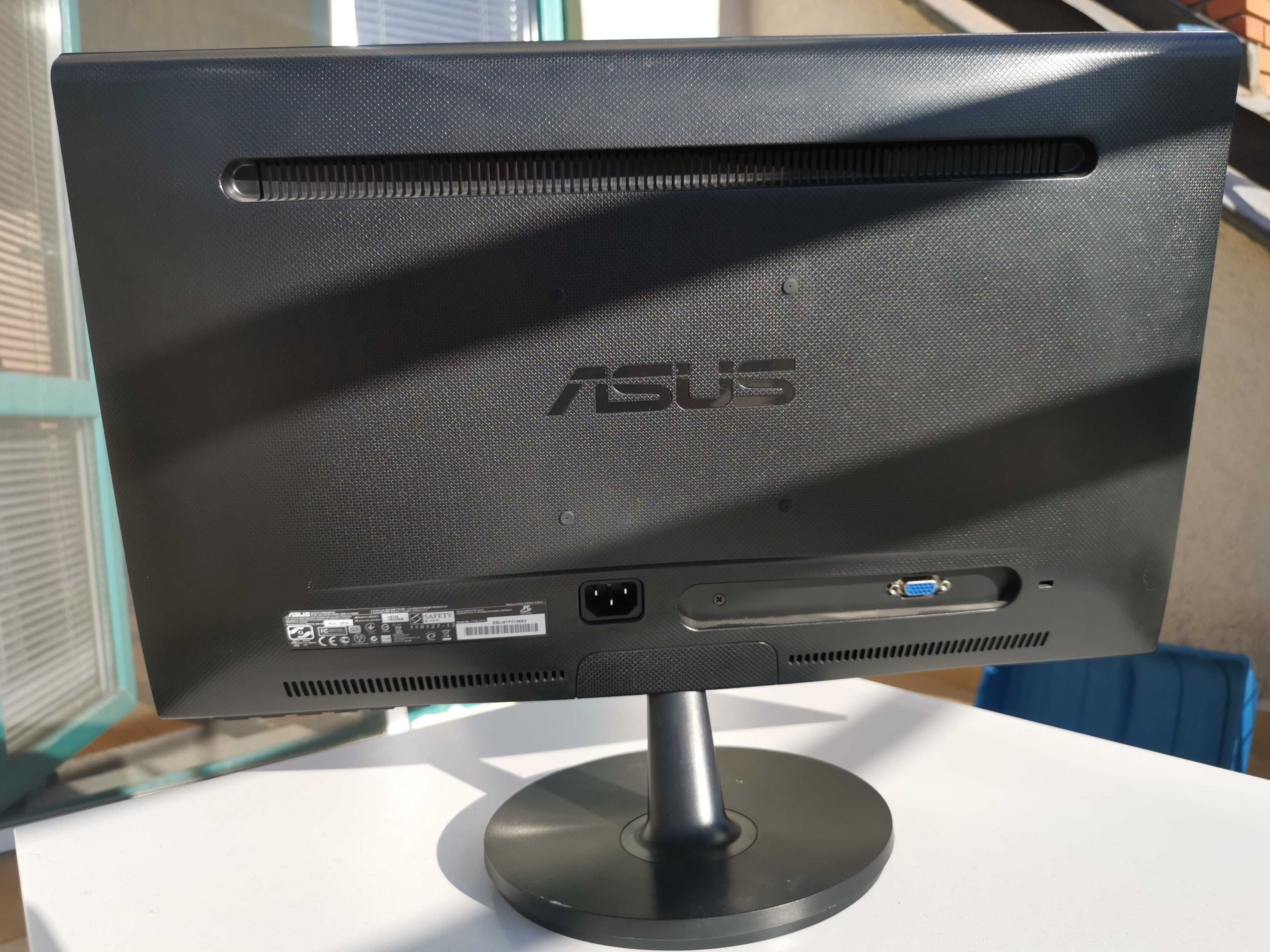 Екран на Asus 21.5 inch