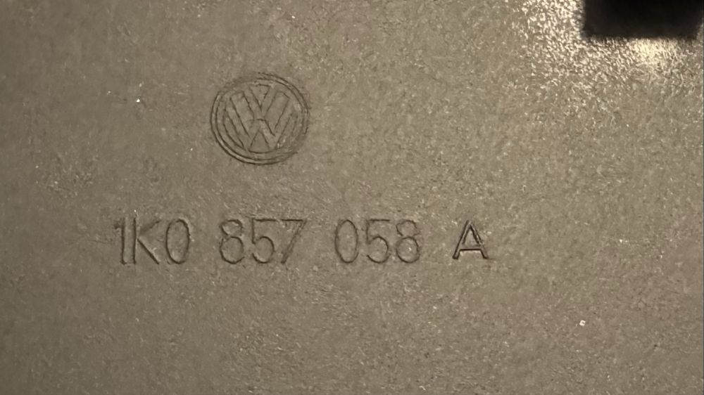 Бленда/преход 1DIN VW/Skoda