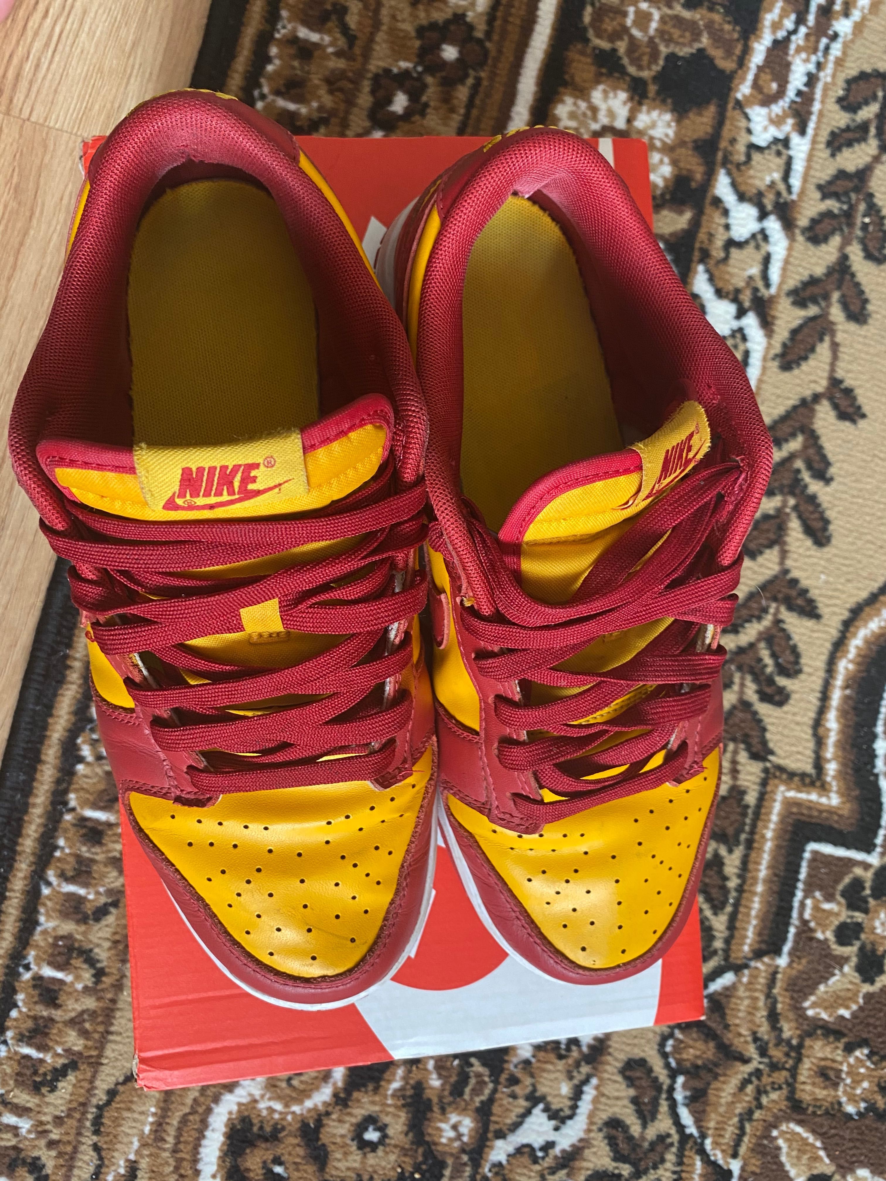 Nike dunk low midas gold