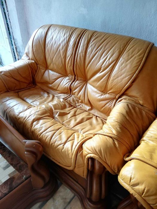 Кожена гарнитура мека мебел