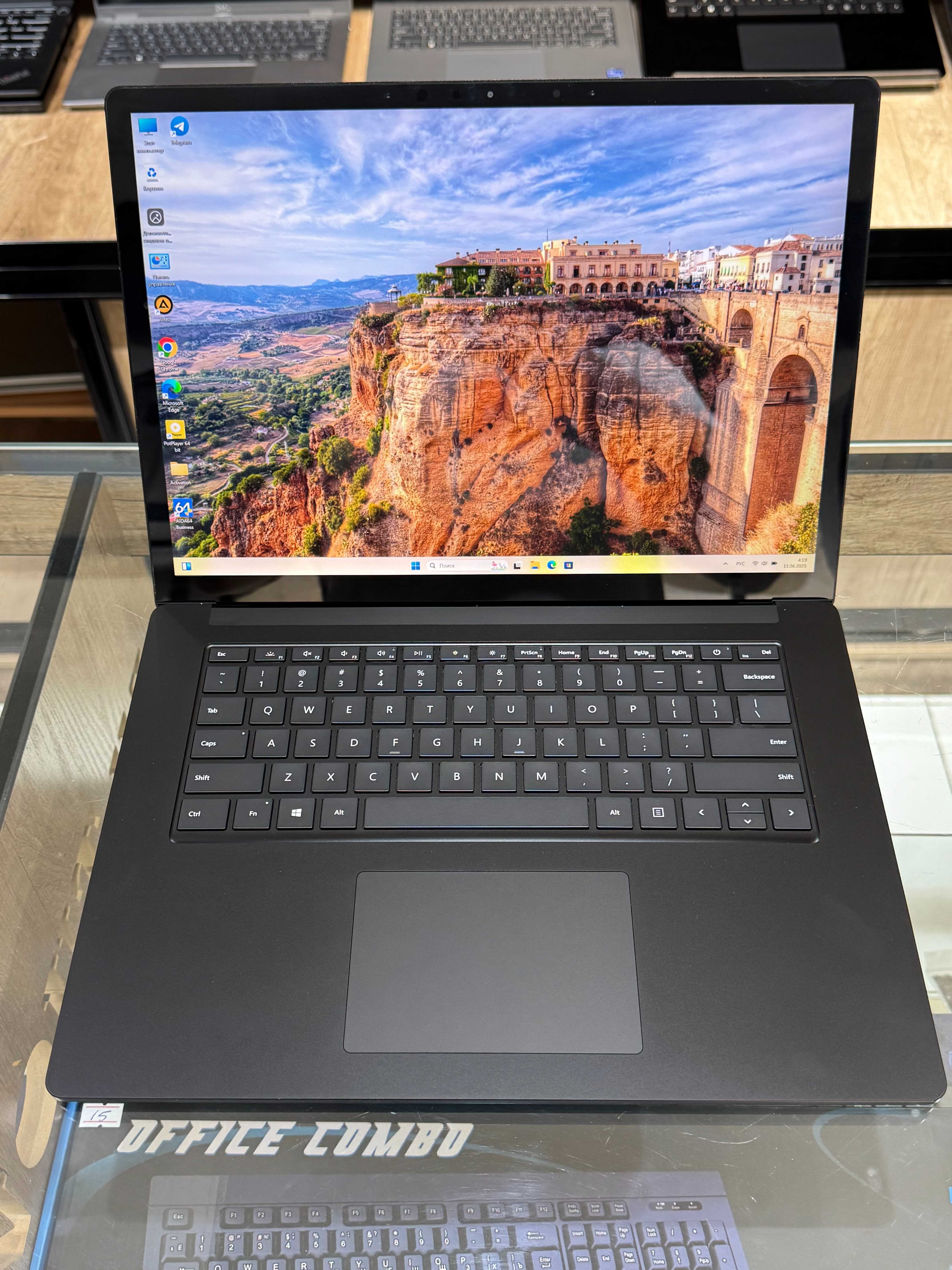 MICROSOFT SURFACE 4 CORE i7-1185G7, 16гб, 256ssd Сенсорный