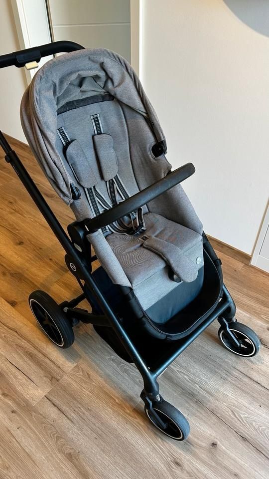Като НОВА! Cybex Balios S Lux Soho Grey пълен комплект + подарък