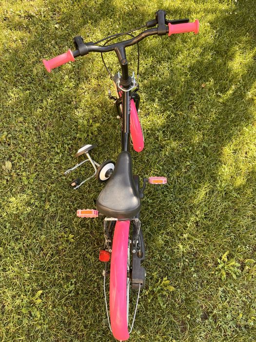 Bicicletă copii cu roți ajutătoare
