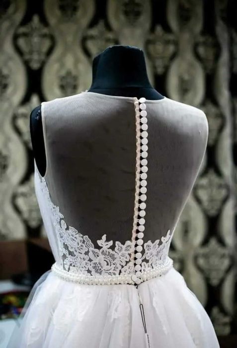 Rochie de mireasa noua cu eticheta