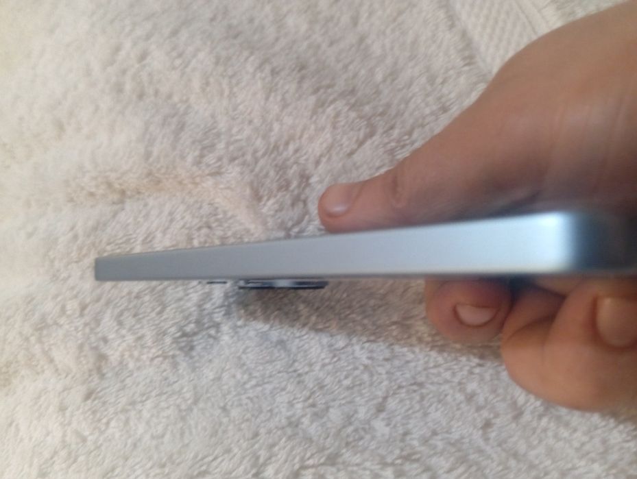 Redmi 13 holati zur srochna sotiladi