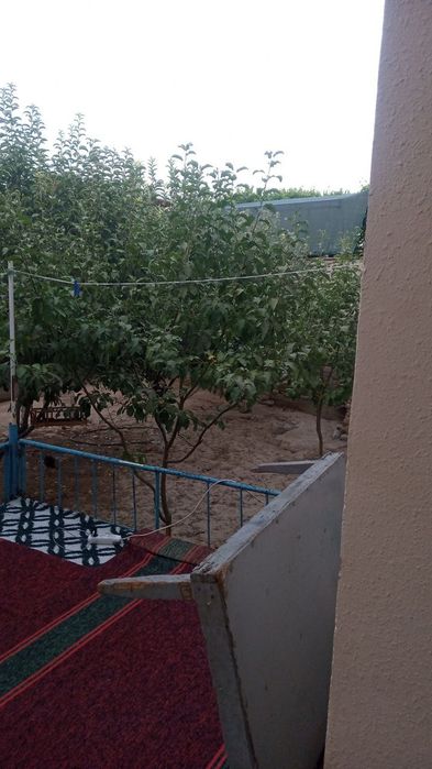 Луначарский  4 сотих   5  хона