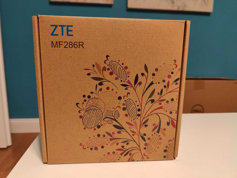 Router ZTE MF286R wireless 300 MBps slot SIM decodat orice retea | NOU