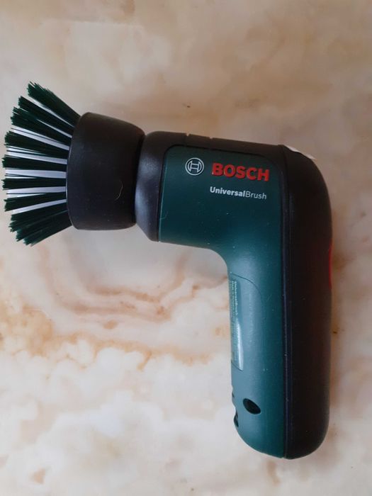 Нова универсална четка BOSCH