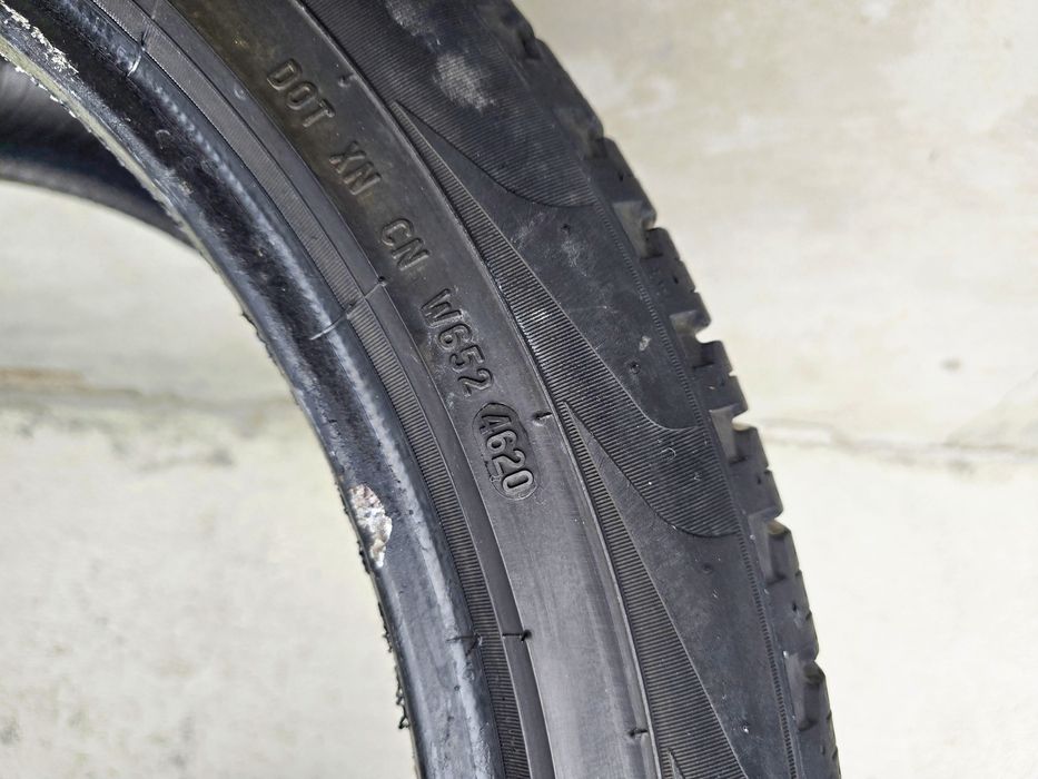 275 40 21 Pirelli scorpion verde