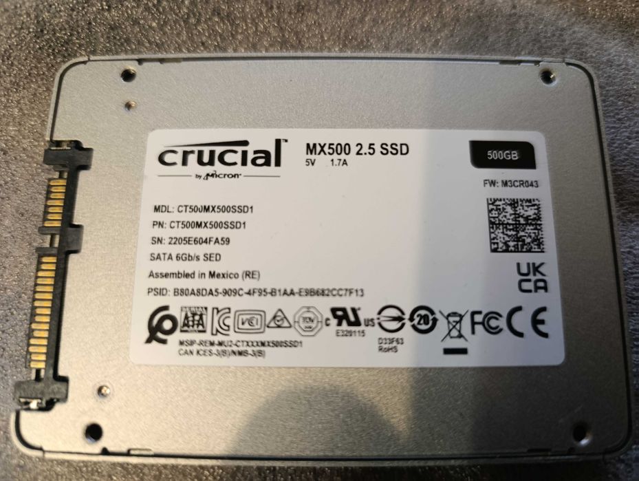 Продам SSD Crucial MX500 500GB SATA