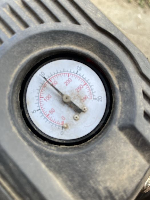 Компресор за въздох 50L