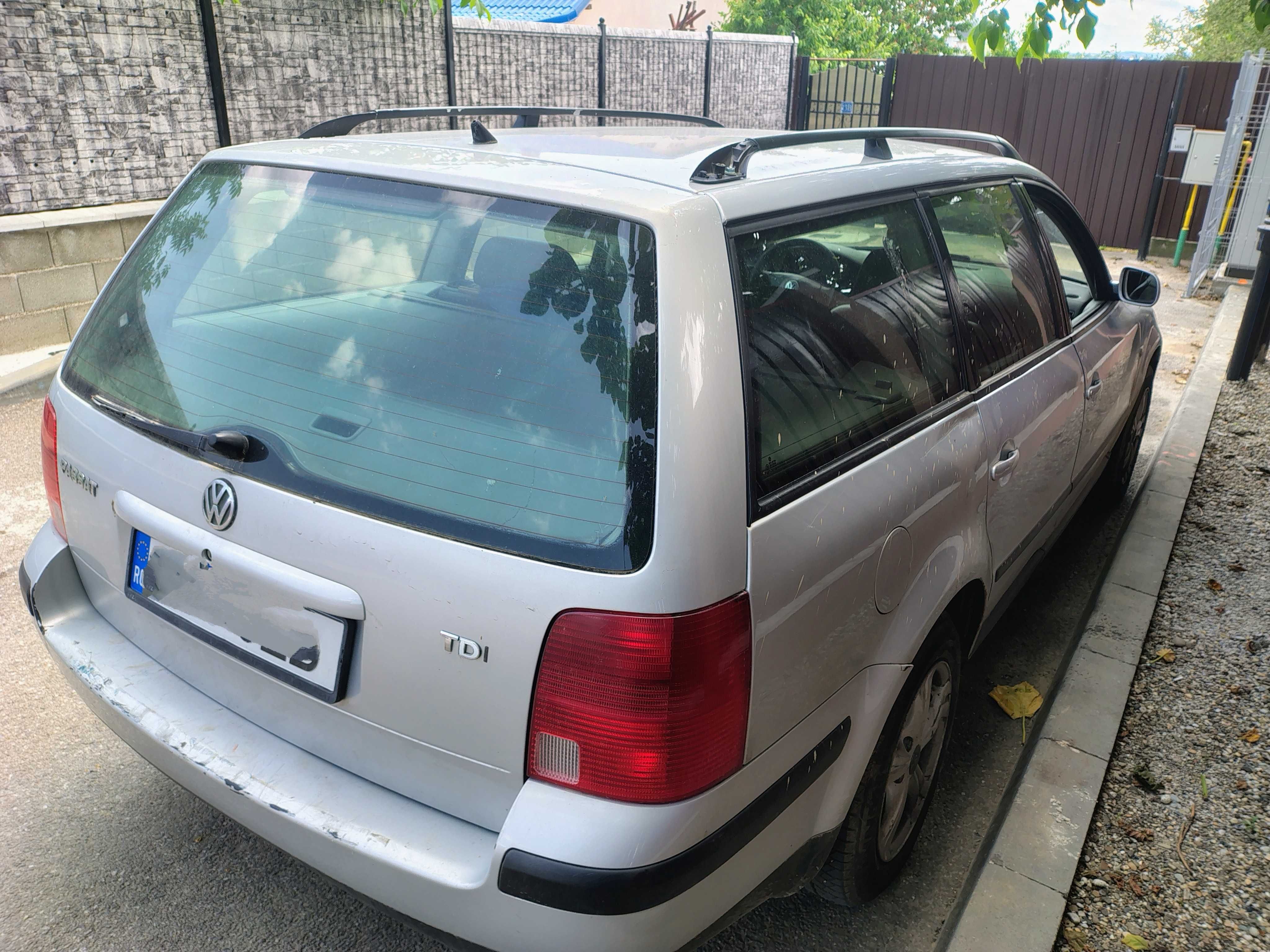 Vând Volkswagen Pasaat B5
