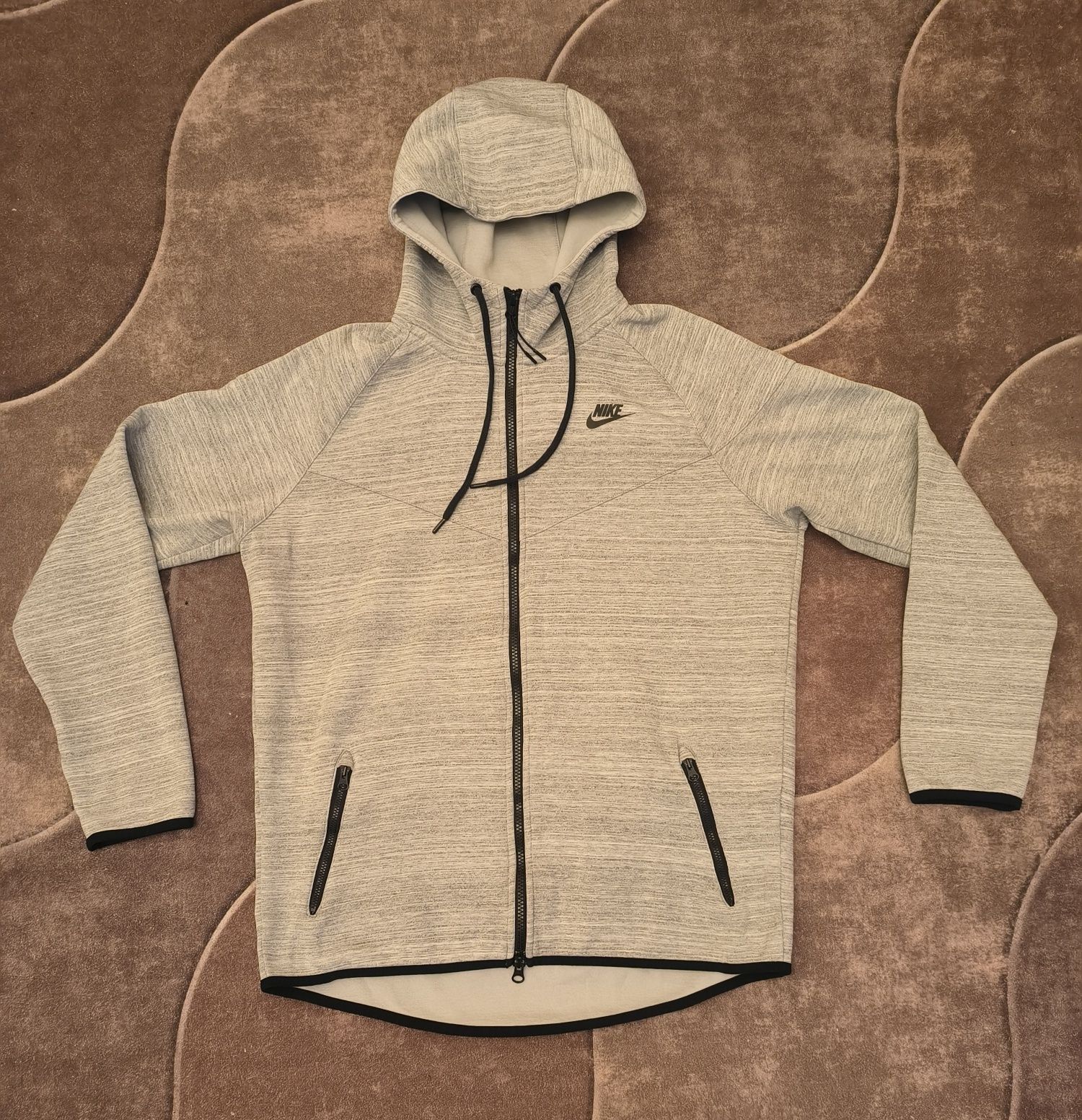 Nike Tech Fleece размер L
