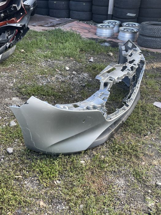 2 бр. Предна броня Mazda 3 19-25