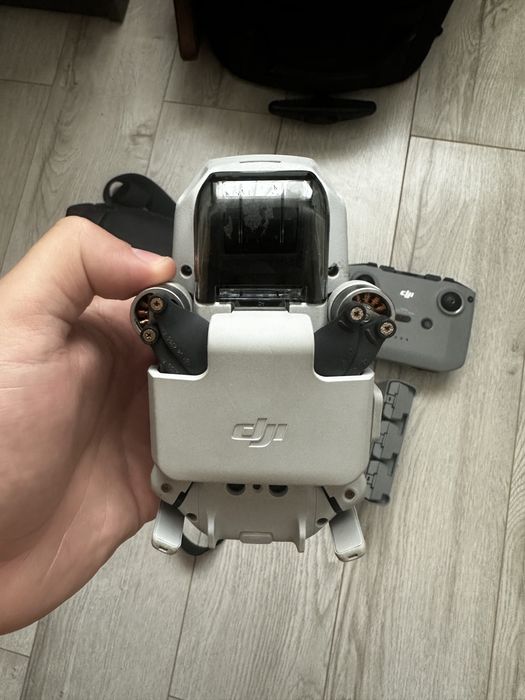 Drona Dji mini 2 fly more combo