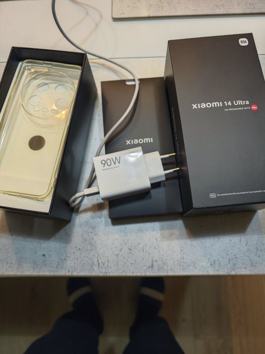 Xiaomi 14 ultra с гаранция до 09.2026