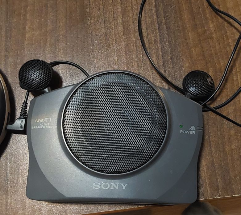 Vând CD player Sony , mp3 Sony , casetofon portabil