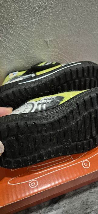 Пантофи ,21-22 и номер 23