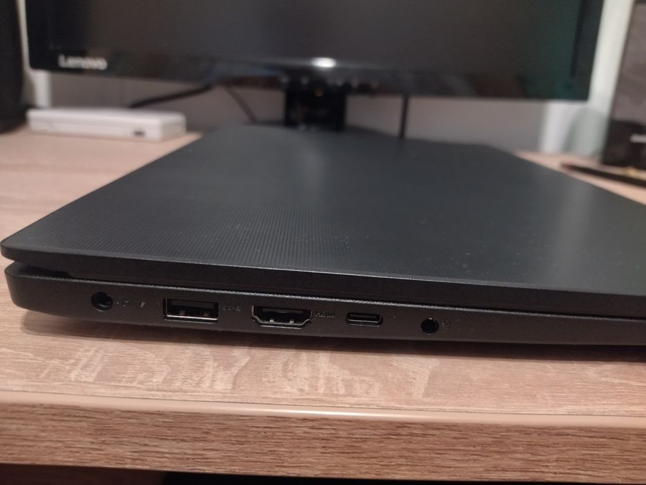 Laptop Lenovo V15 G4 IRU – i5 13420H, 16GB RAM, 1TB SSD Windows 11 pro