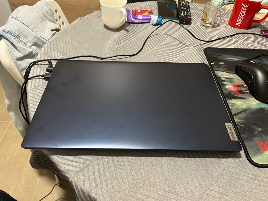 Лаптоп Lenovo IdeaPad 15ALC7 – Мощ, Стил и Производителност!
