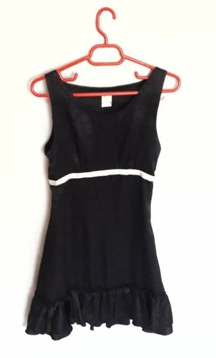 Rochie eleganta neagra
