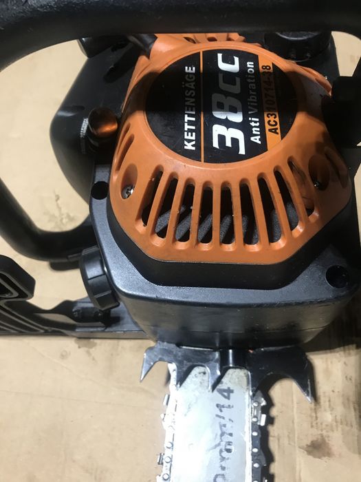 Drujba pe Benzina Kettensage 38CC Germania