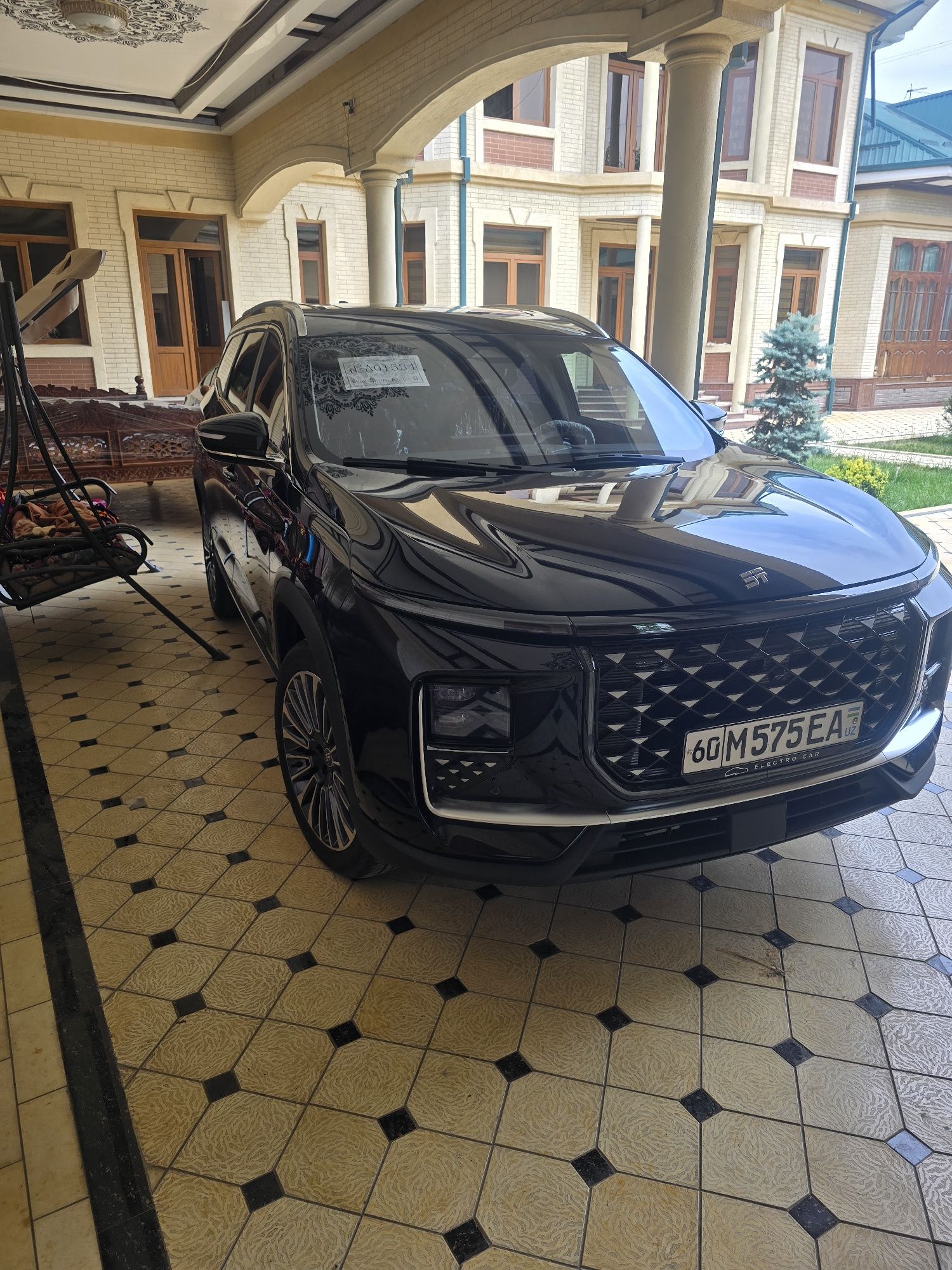 Jetour X90 plus gibrid сотилади