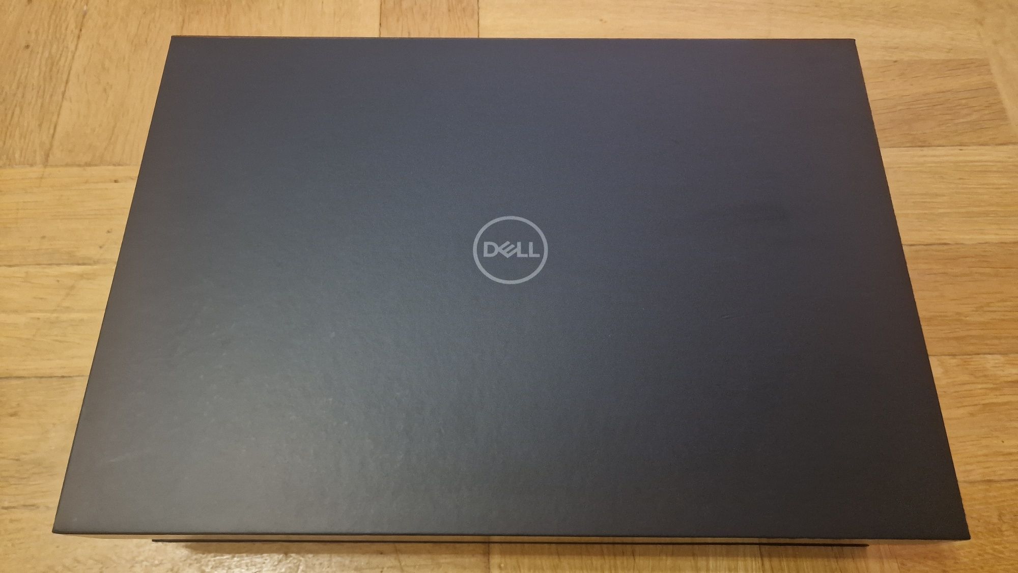 Dell XPS 15 9500 i7-10750H 16GB RAM 256GB NVME 15.6" GTX 1650 Ti