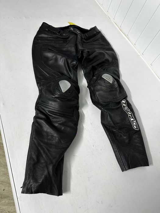 Pantaloni moto piele Streetfighter 50 cu protectii hard