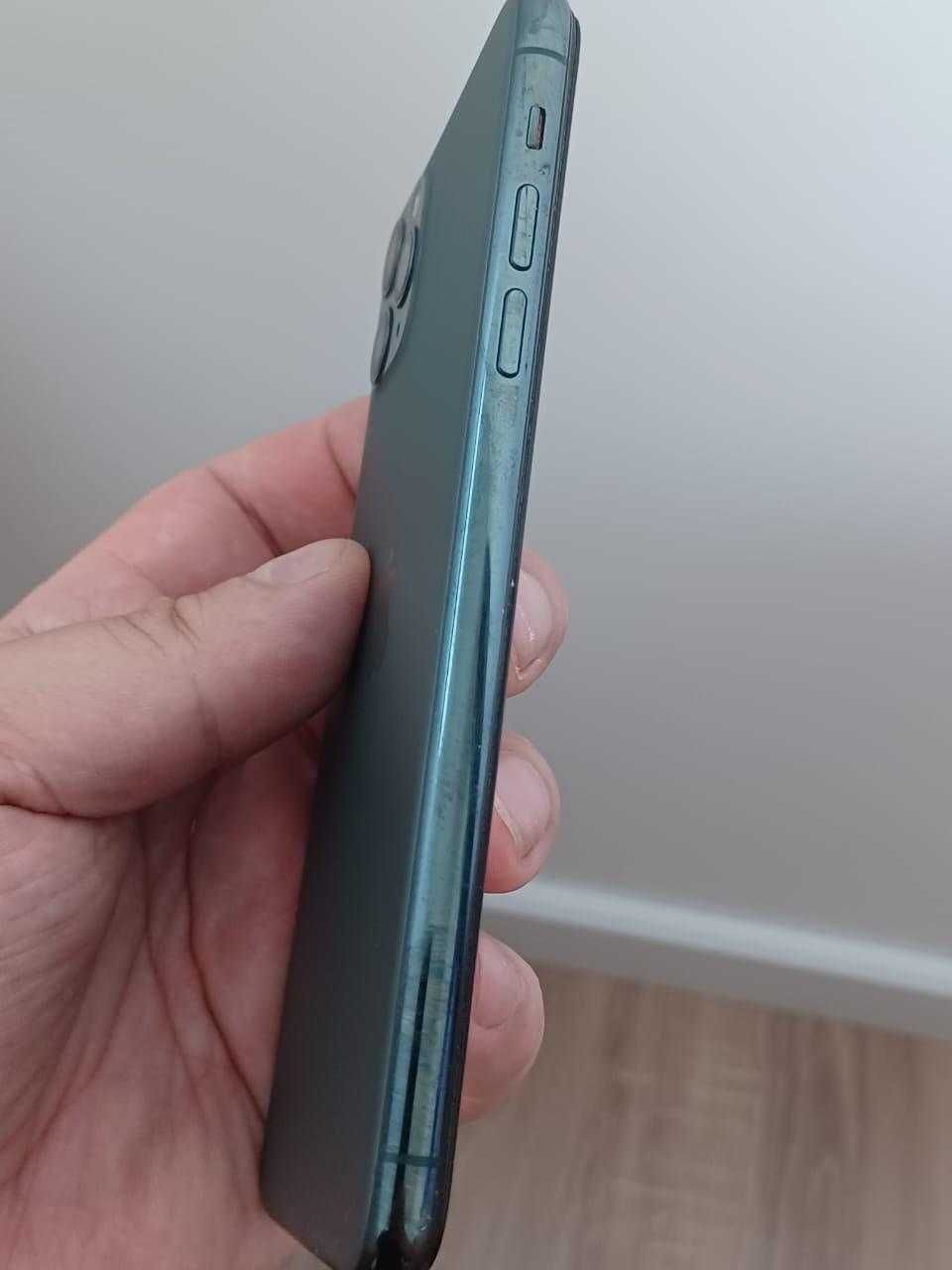 iPhone 11 Pro Max как новый