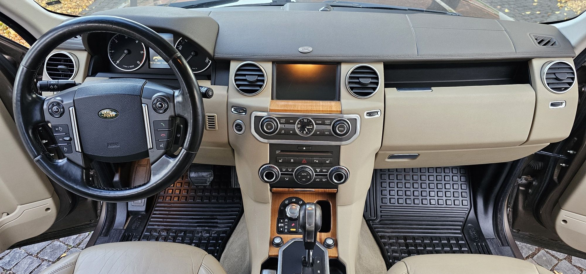 Land Rover Discovery 4 3.0 TDV6 HSE