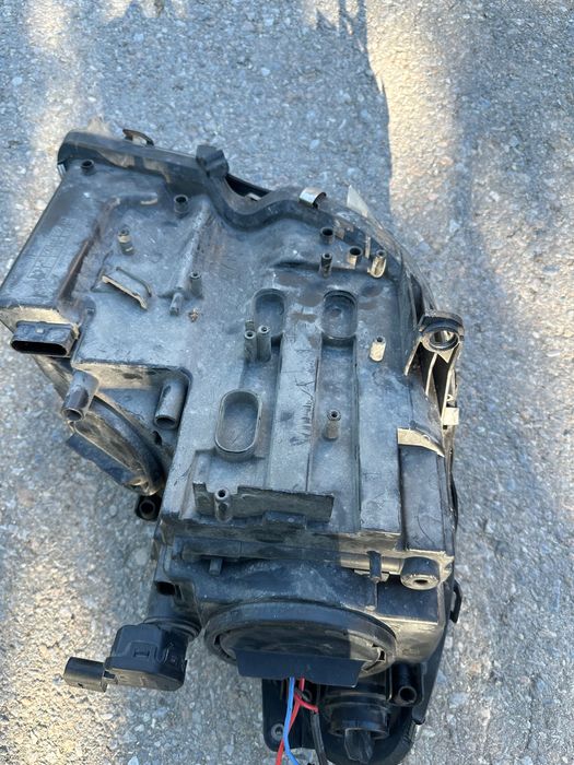 Ляв фар за w219 xneon