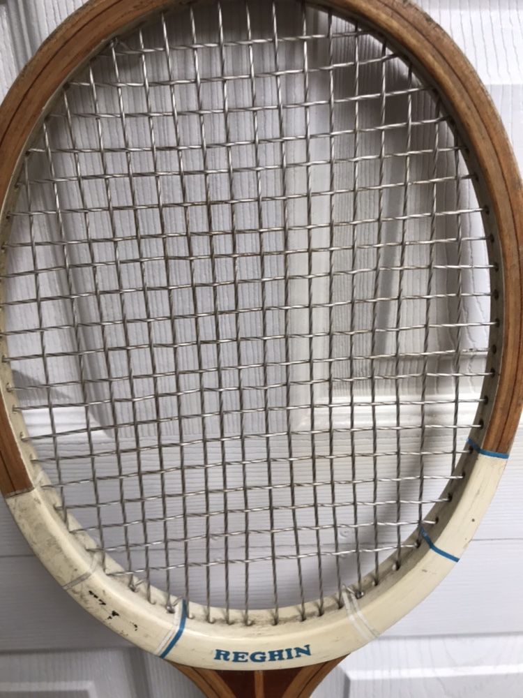 Racheta de tenis vintage