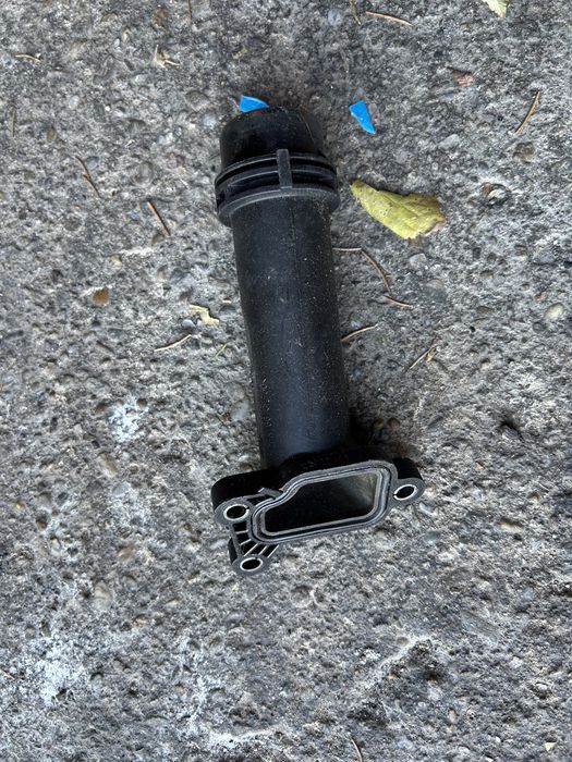 Flansa lichid racire bmw f10 f11 f30 f20 f01 f02 f06 f07 F12 f13