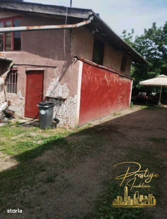 Hala de vanzare in zona Clujului- Oradea